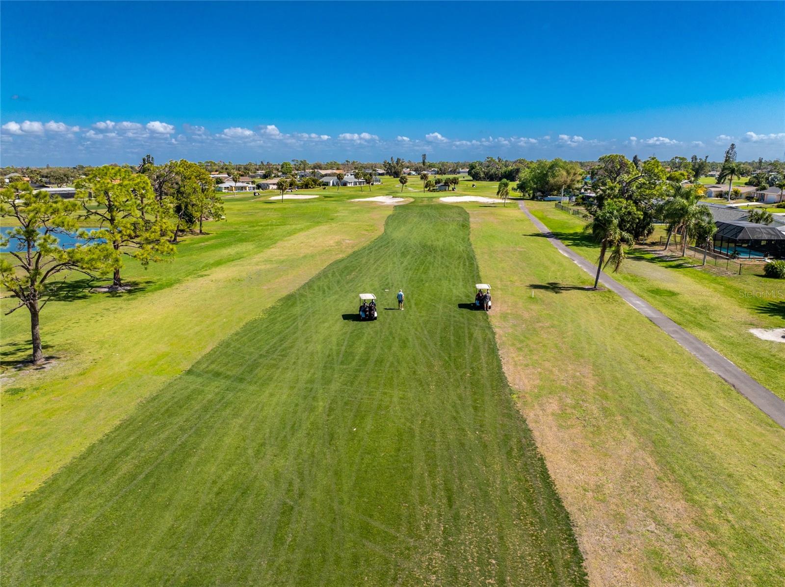 72 OAKLAND HILLS CT, ROTONDA WEST, FL, 33947