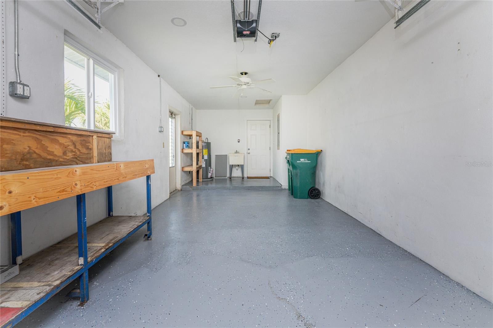 72 OAKLAND HILLS CT, ROTONDA WEST, FL, 33947