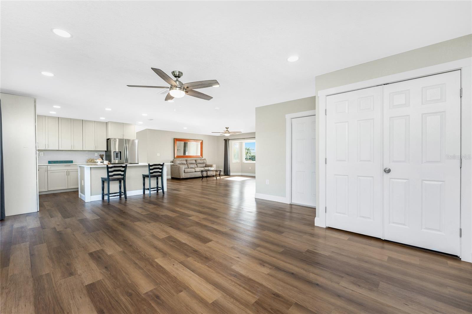 72 OAKLAND HILLS CT, ROTONDA WEST, FL, 33947