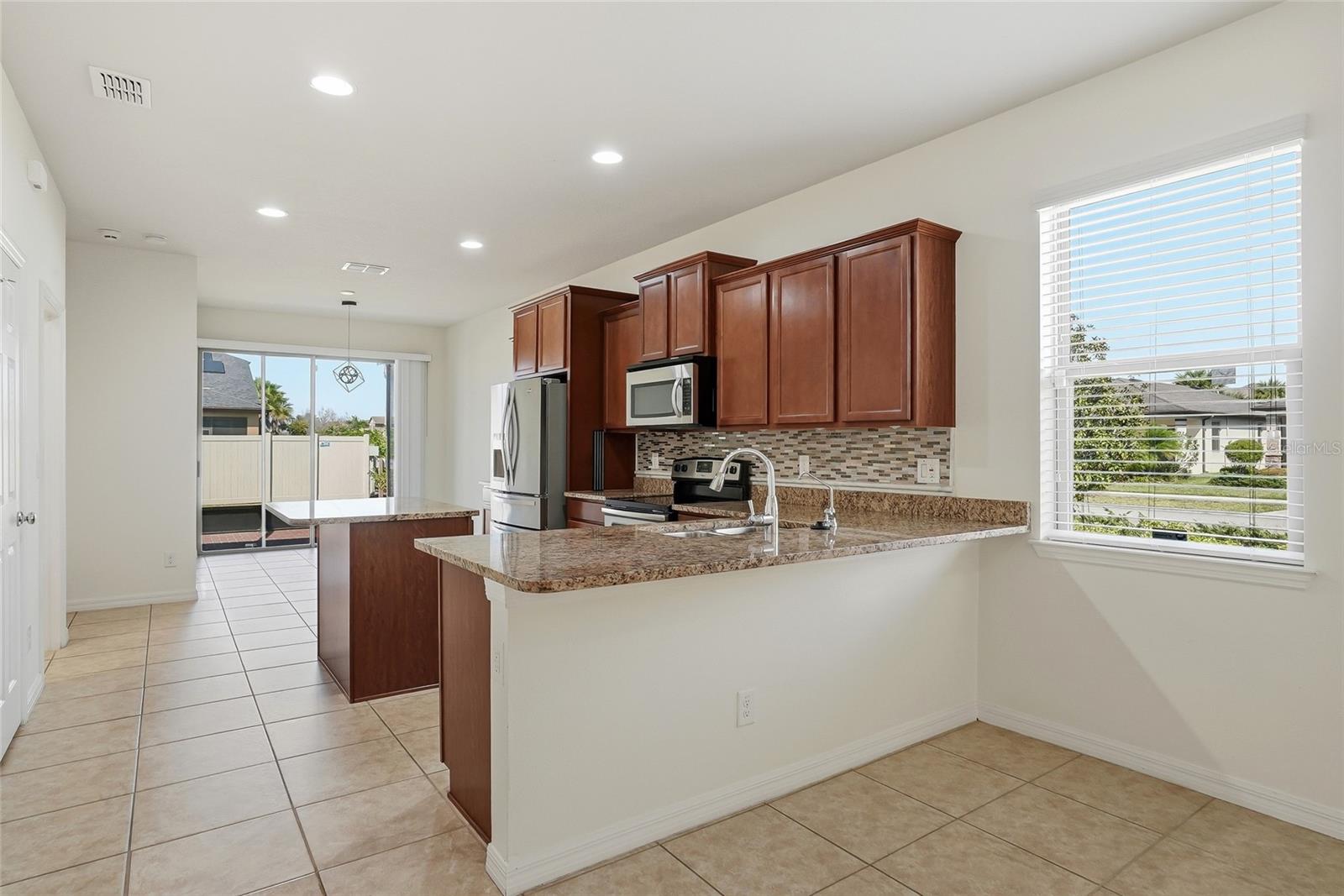1724 PASSAGE KEY LN, RUSKIN, FL, 33570