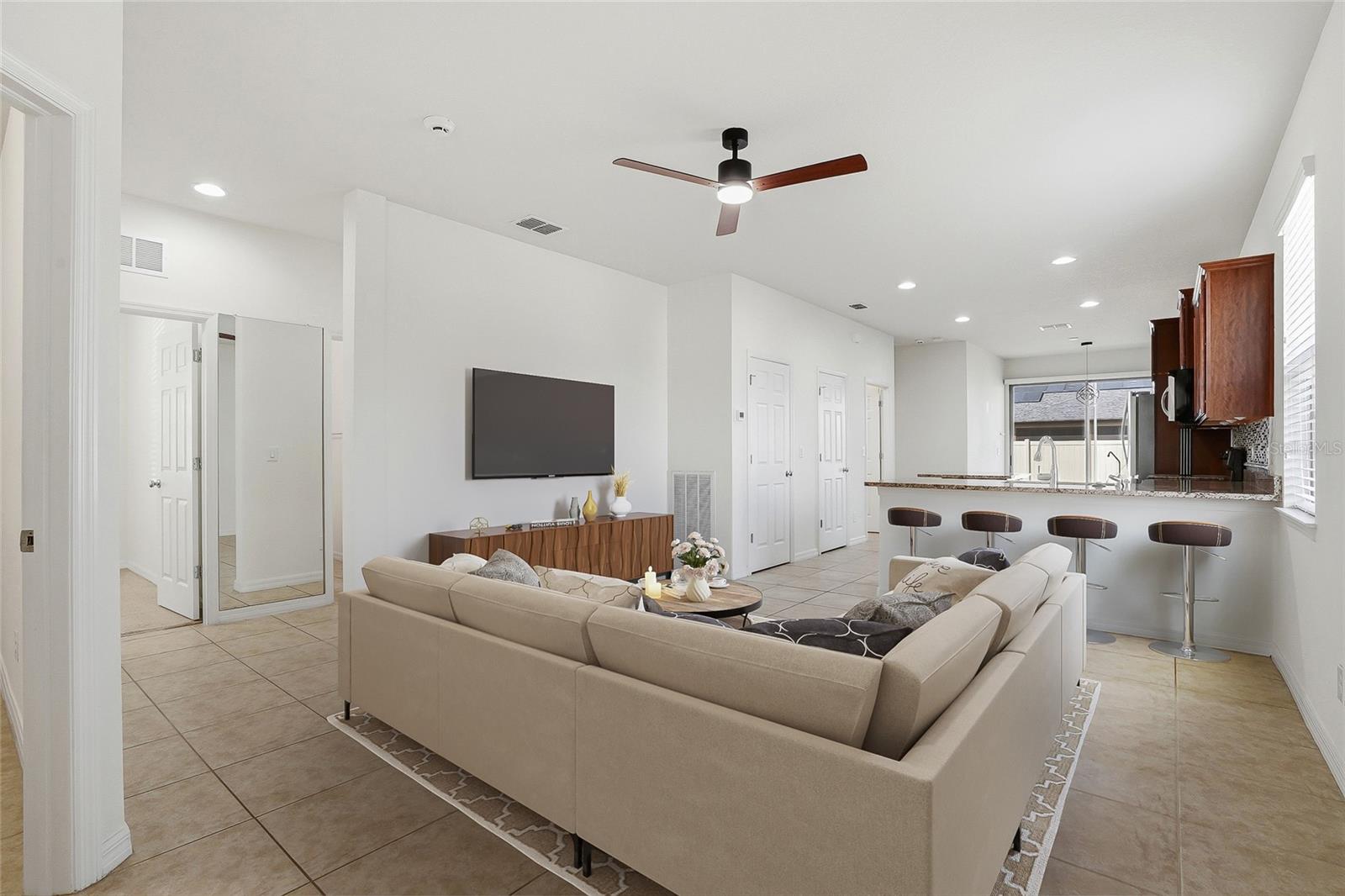 1724 PASSAGE KEY LN, RUSKIN, FL, 33570