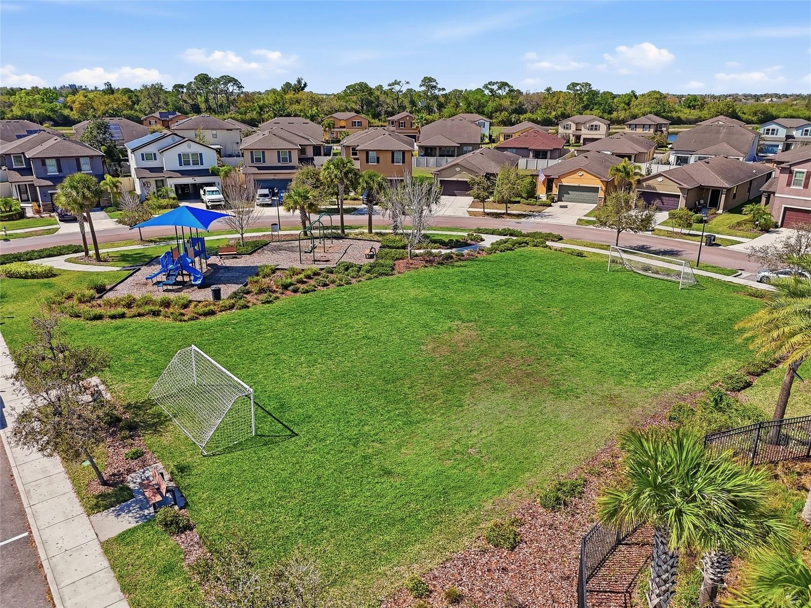 1724 PASSAGE KEY LN, RUSKIN, FL, 33570