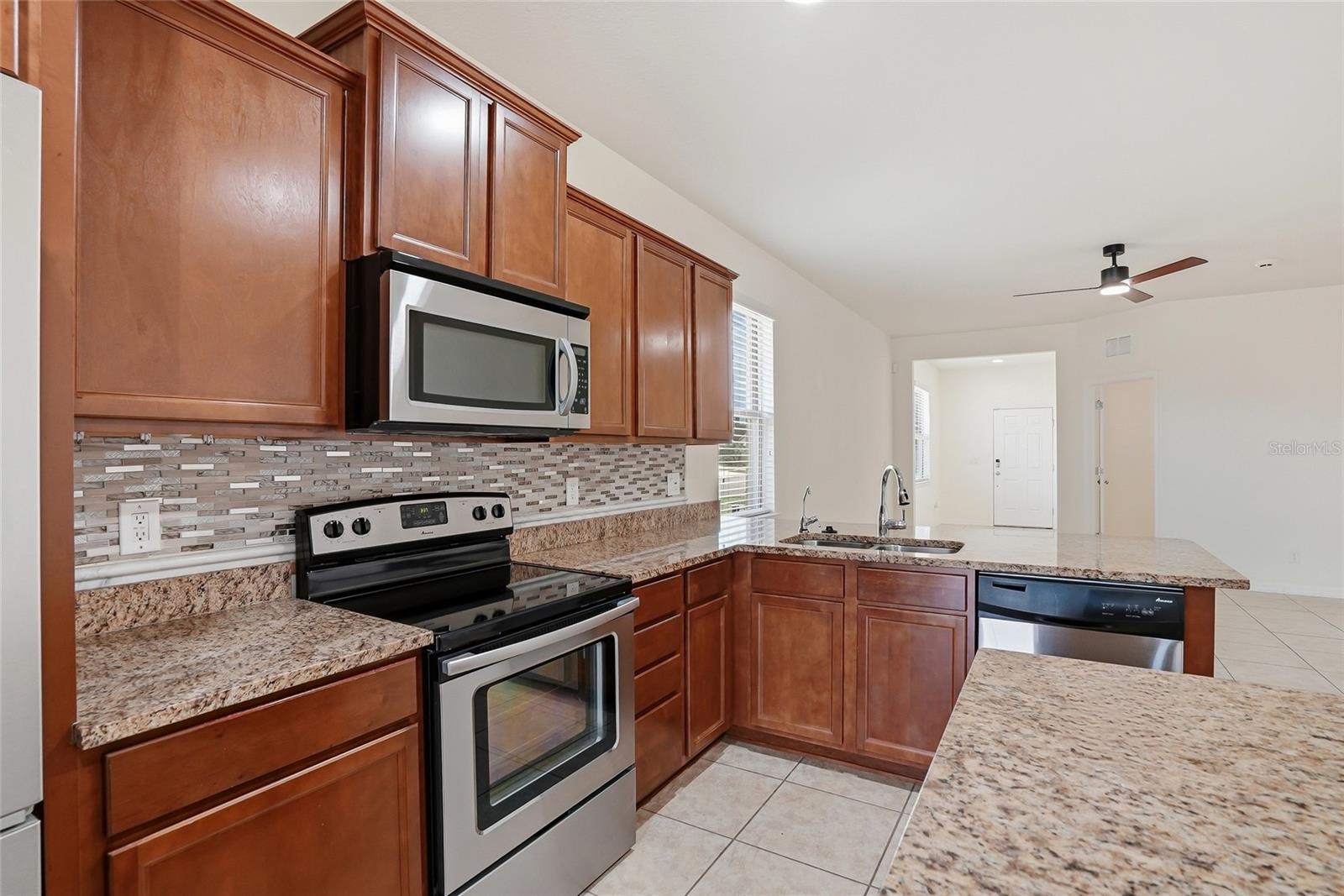 1724 PASSAGE KEY LN, RUSKIN, FL, 33570