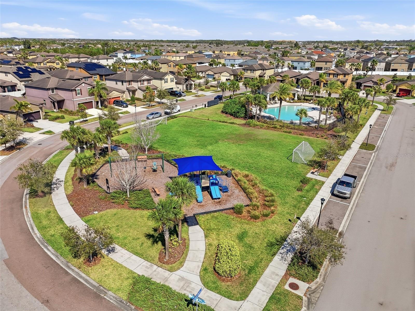 1724 PASSAGE KEY LN, RUSKIN, FL, 33570