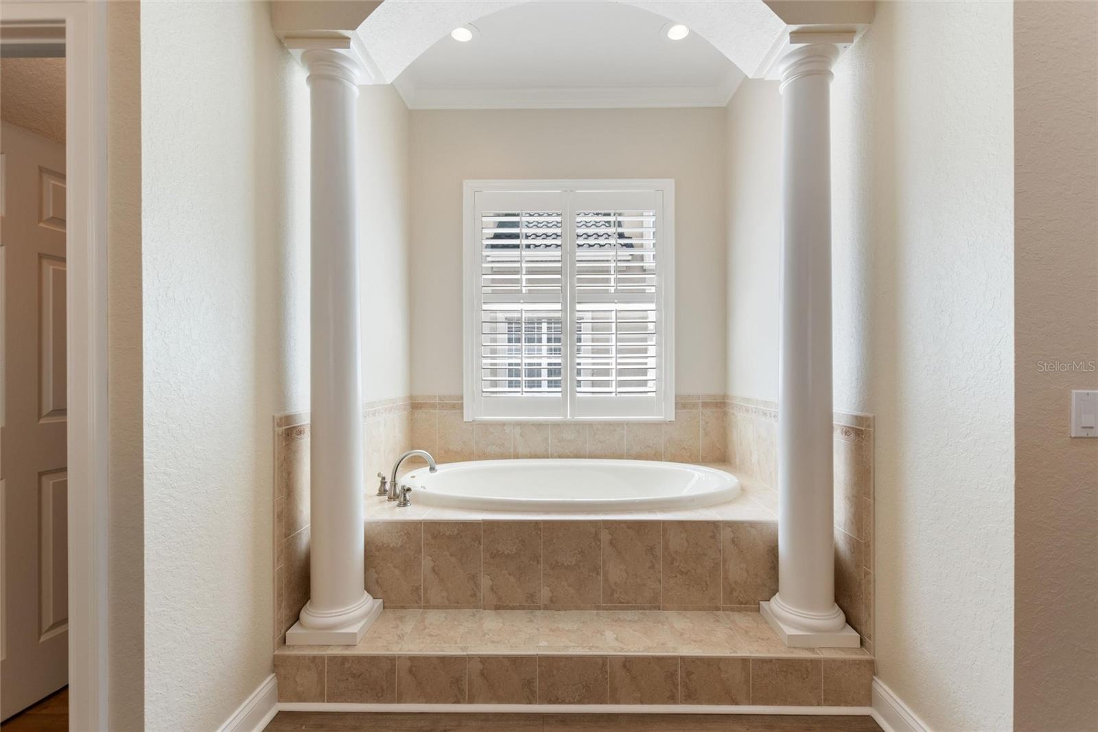 4848 ISLAND SHORES LN, LAKELAND, FL, 33809