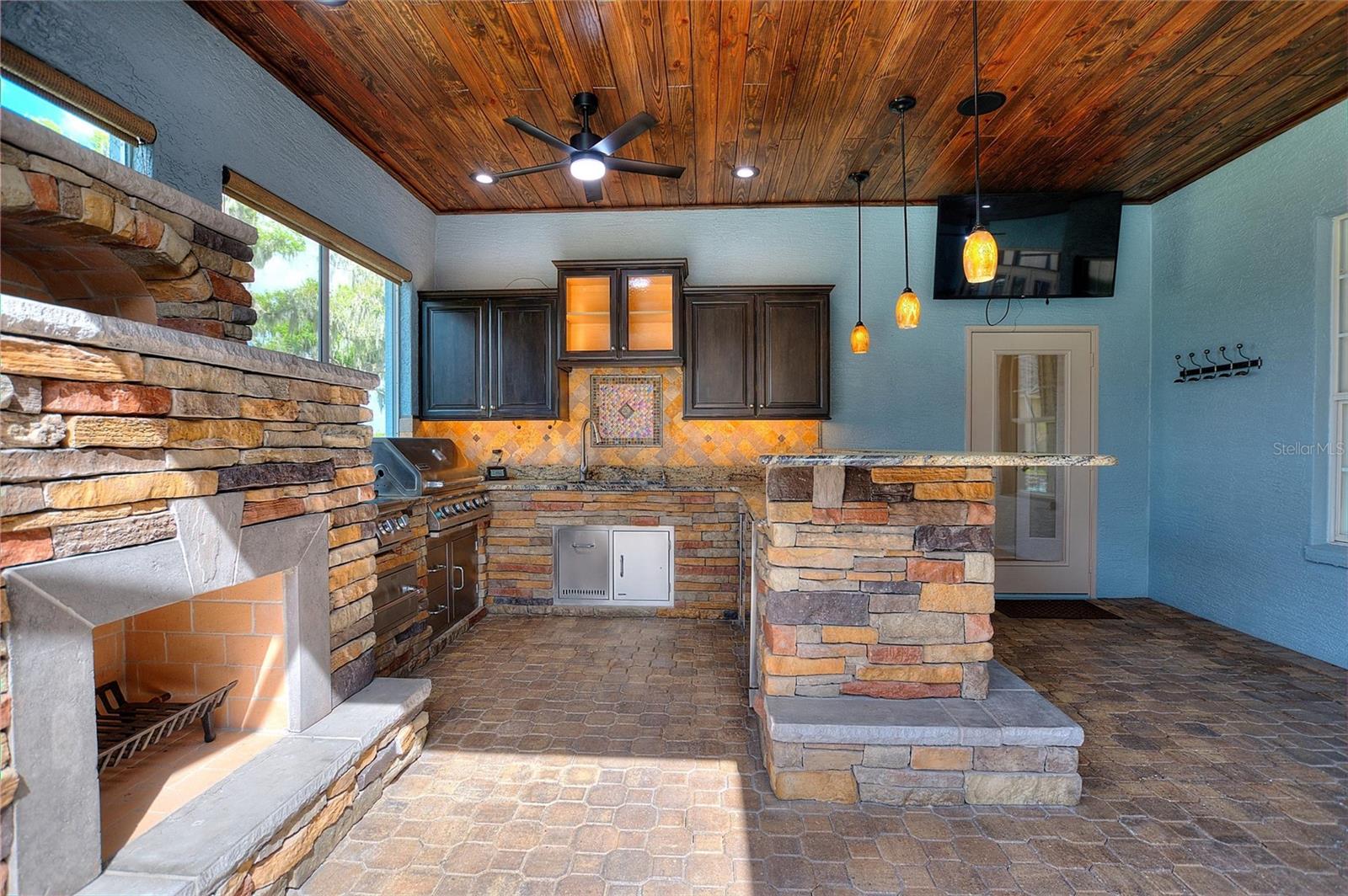 4848 ISLAND SHORES LN, LAKELAND, FL, 33809