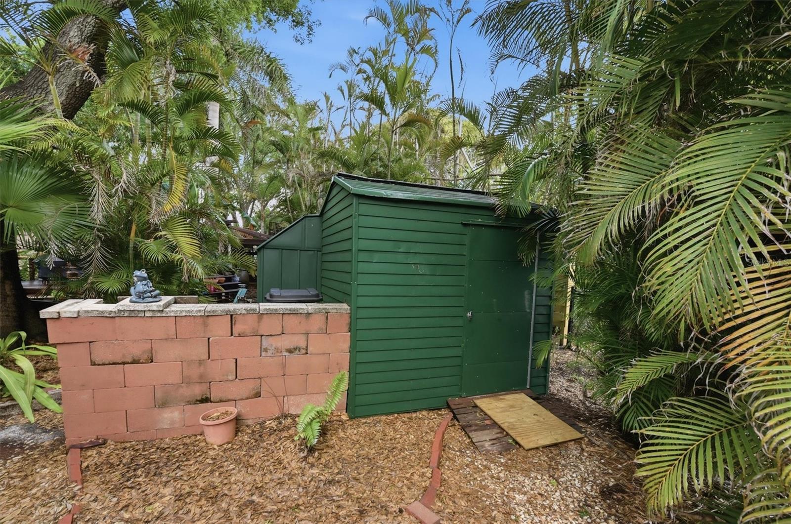 521 W OLYMPIA AVE, PUNTA GORDA, FL, 33950