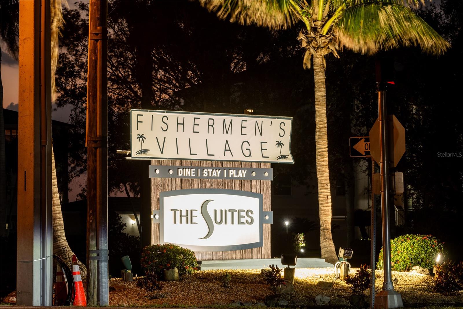 521 W OLYMPIA AVE, PUNTA GORDA, FL, 33950