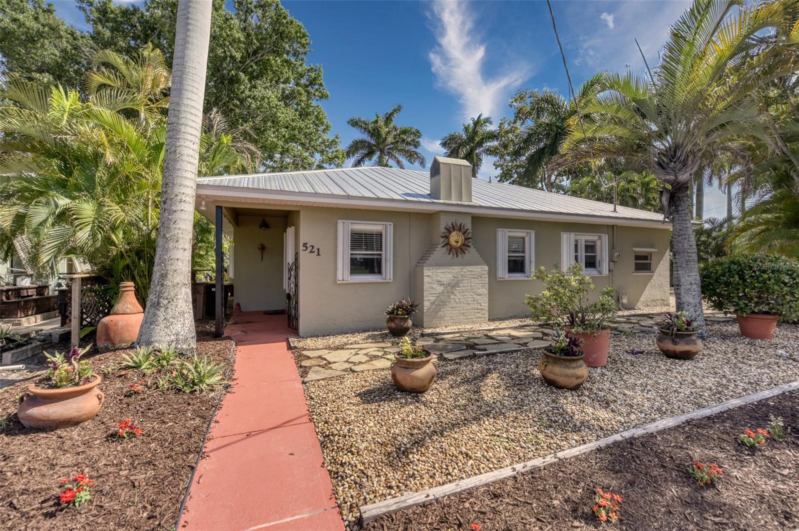 521 W OLYMPIA AVE, PUNTA GORDA, FL, 33950