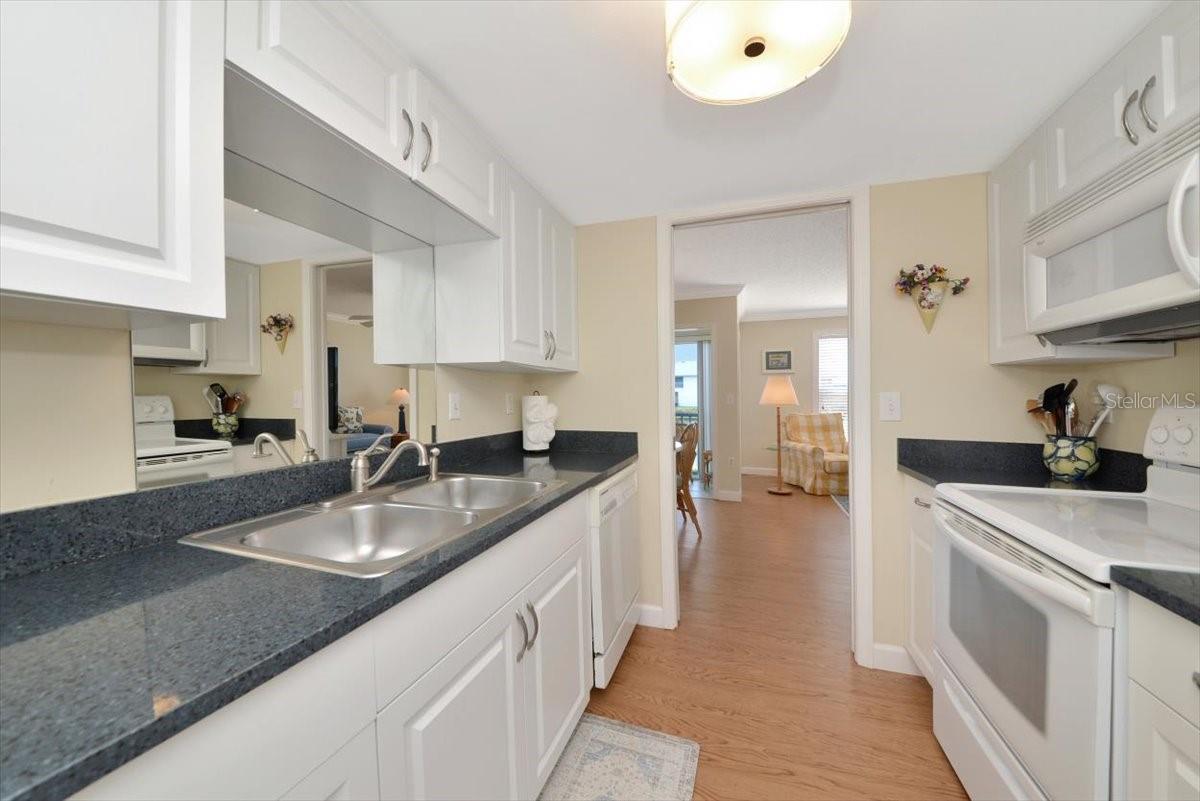 849 AUDUBON DR #839, BRADENTON, FL, 34209