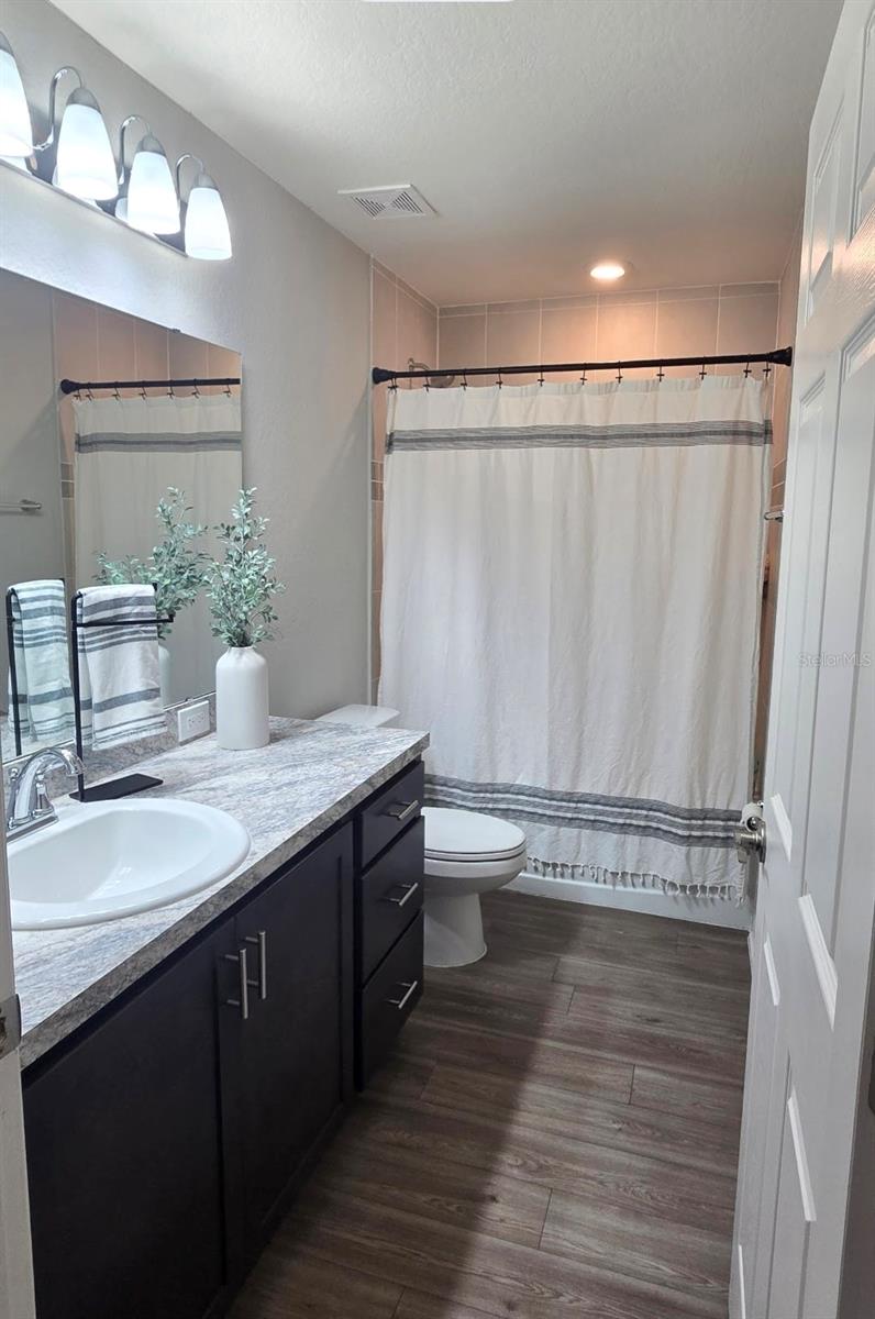 1540 FLEUR DR, DAVENPORT, FL, 33837