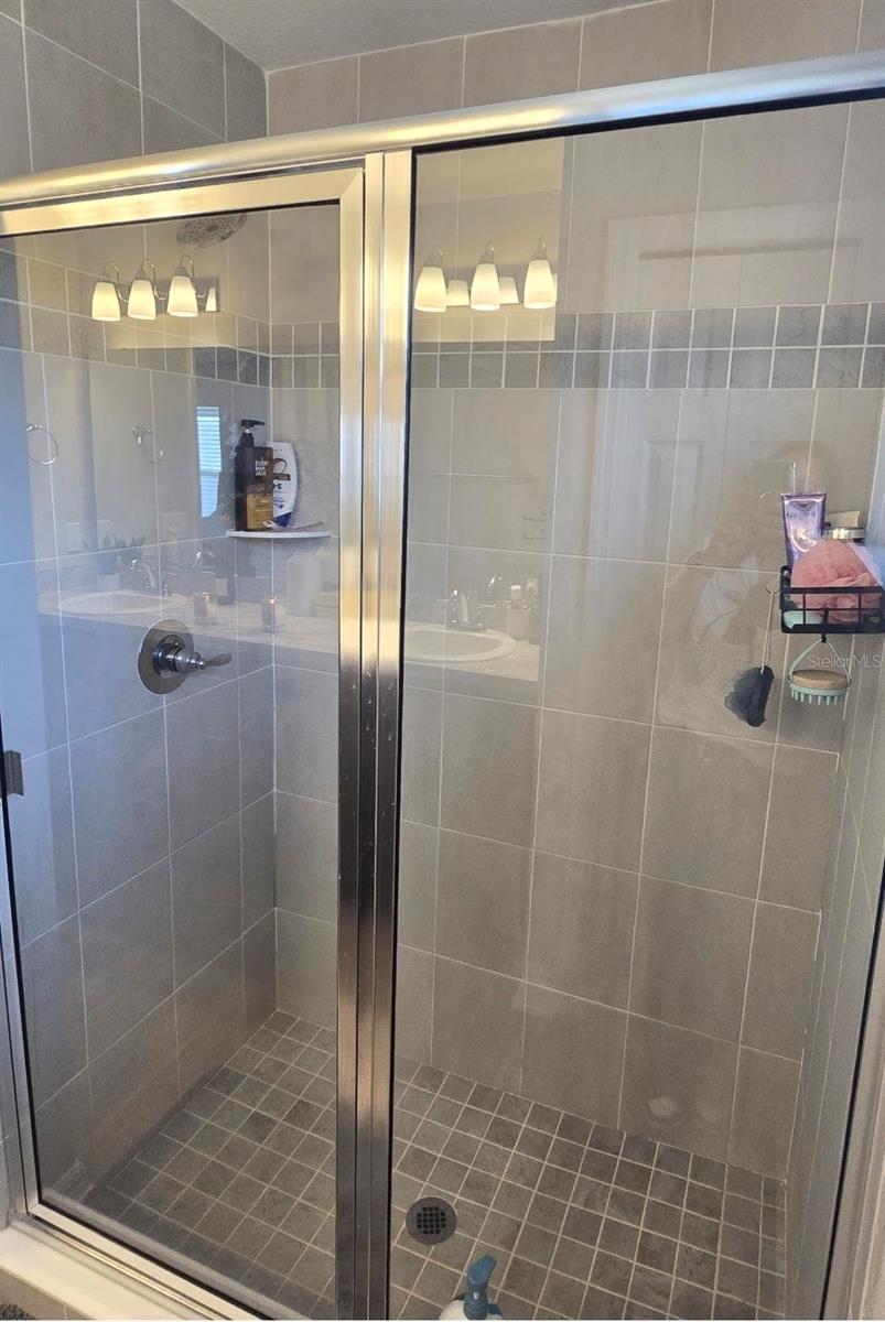 1540 FLEUR DR, DAVENPORT, FL, 33837