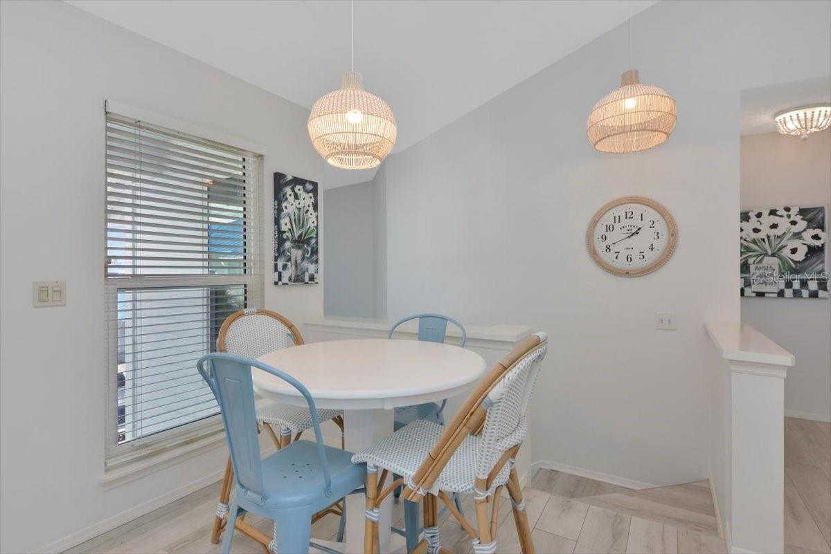 946 SANDPIPER CIR #946, BRADENTON, FL, 34209