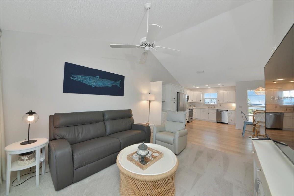 946 SANDPIPER CIR #946, BRADENTON, FL, 34209