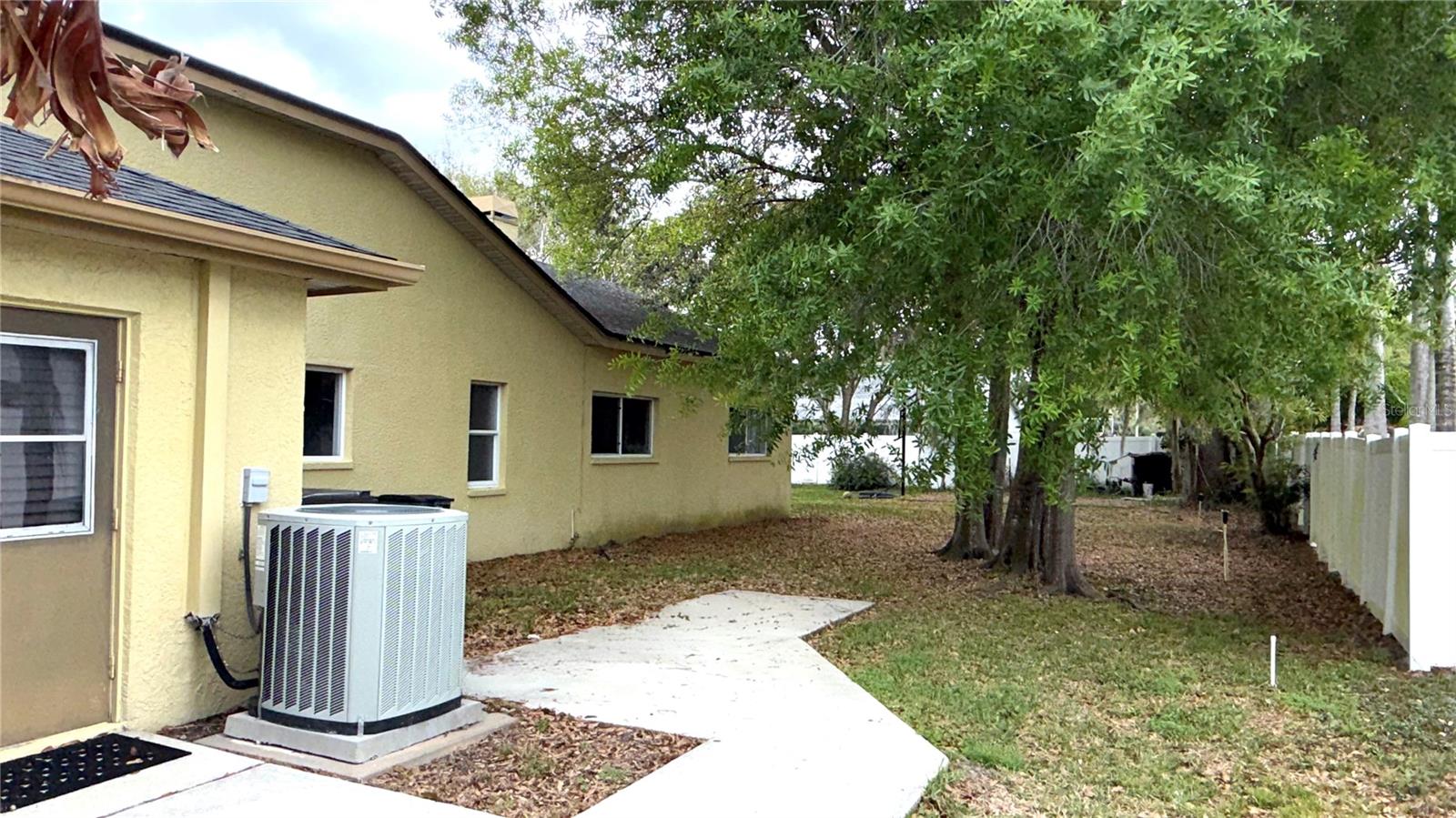 17414 EQUESTRIAN TRL, ODESSA, FL, 33556