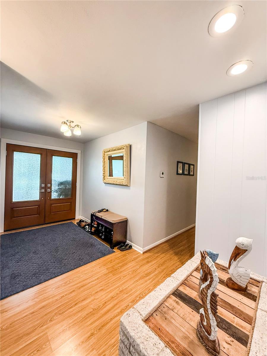 2058 NURSERY RD, CLEARWATER, FL, 33764