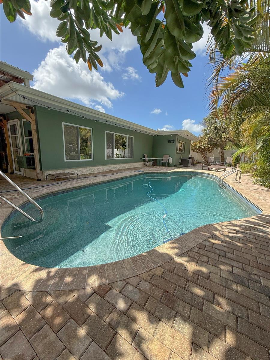 2058 NURSERY RD, CLEARWATER, FL, 33764