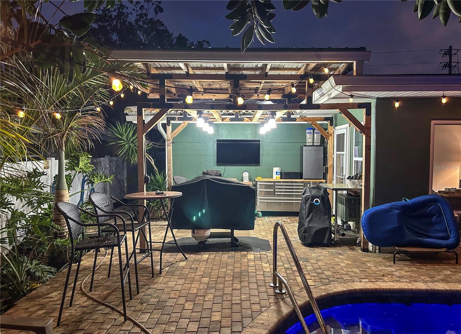 2058 NURSERY RD, CLEARWATER, FL, 33764