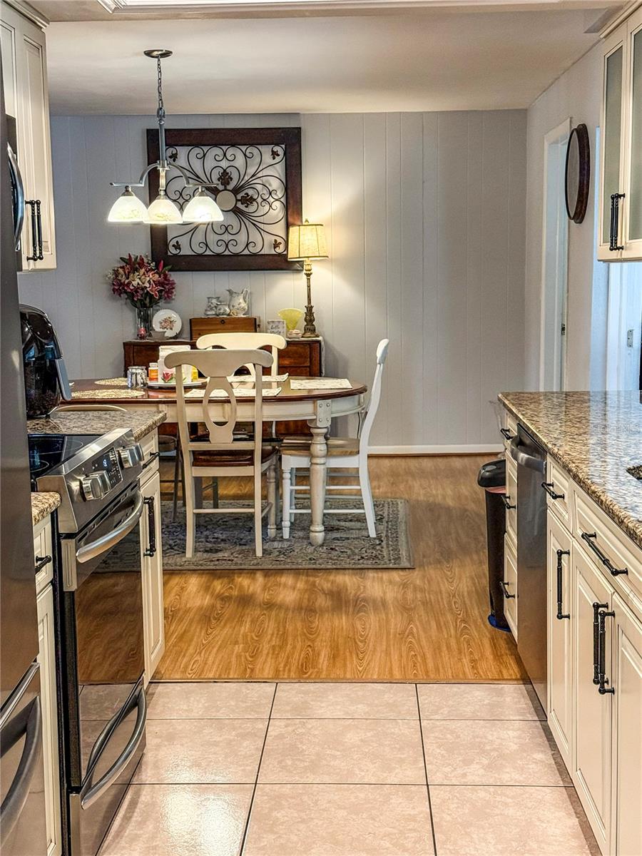 2058 NURSERY RD, CLEARWATER, FL, 33764