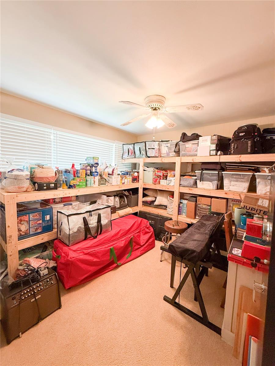 2058 NURSERY RD, CLEARWATER, FL, 33764