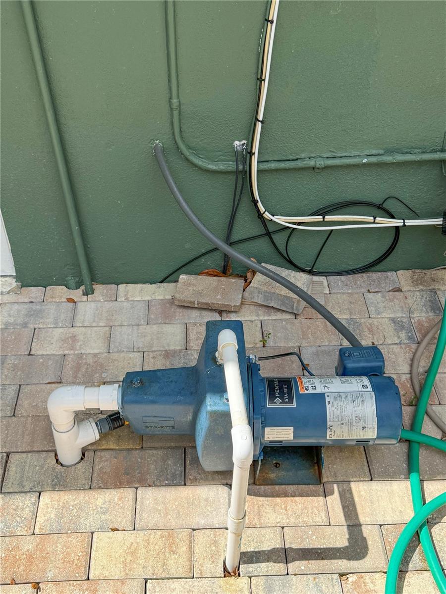 2058 NURSERY RD, CLEARWATER, FL, 33764