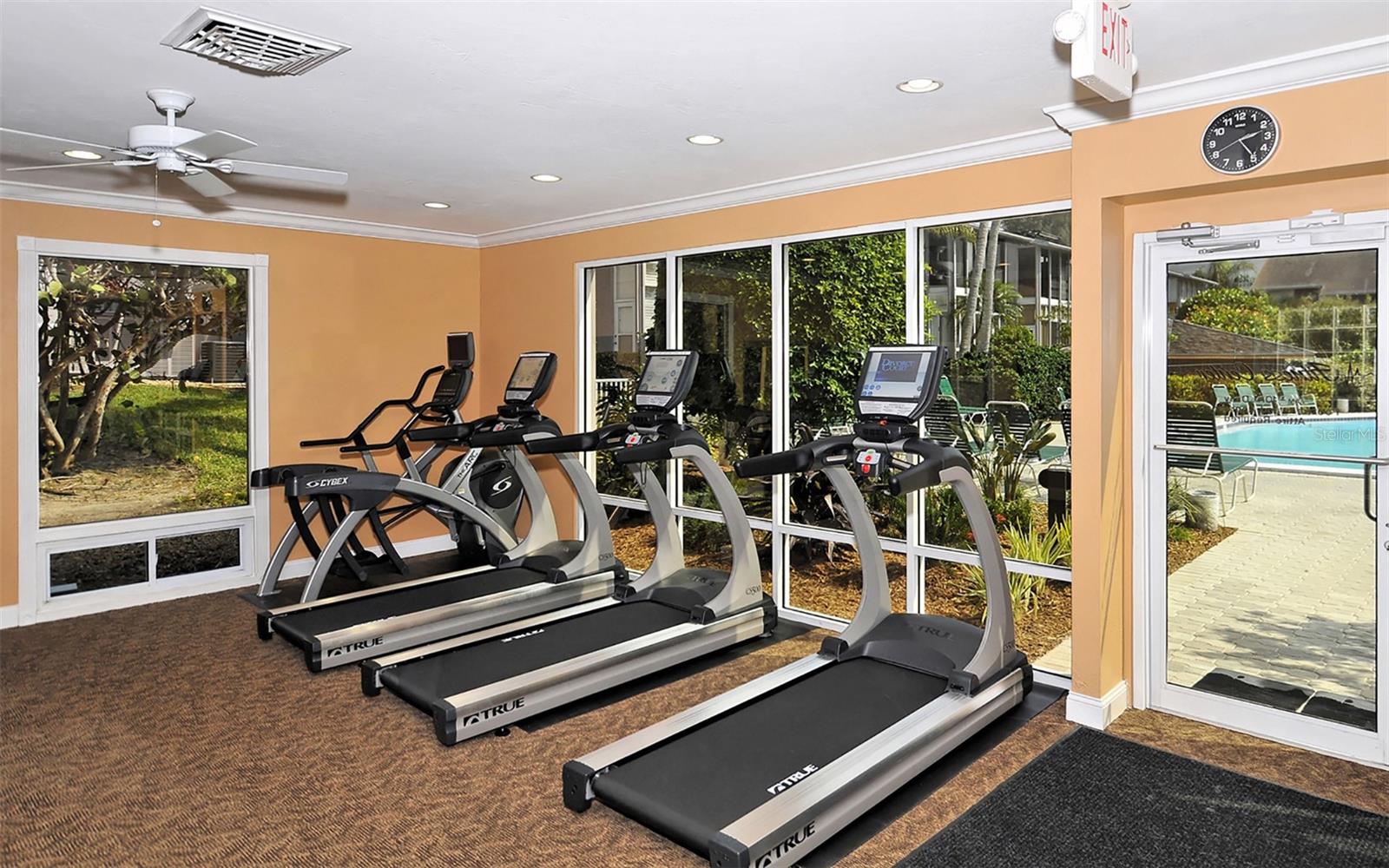 1200 EAST PEPPERTREE LANE #302, SARASOTA, FL, 34242