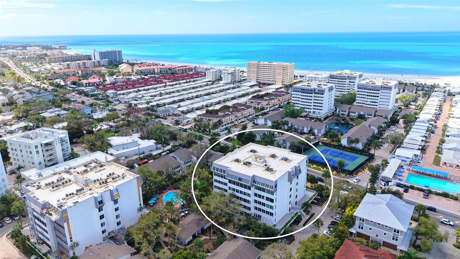 1200 EAST PEPPERTREE LANE #302, SARASOTA, FL, 34242