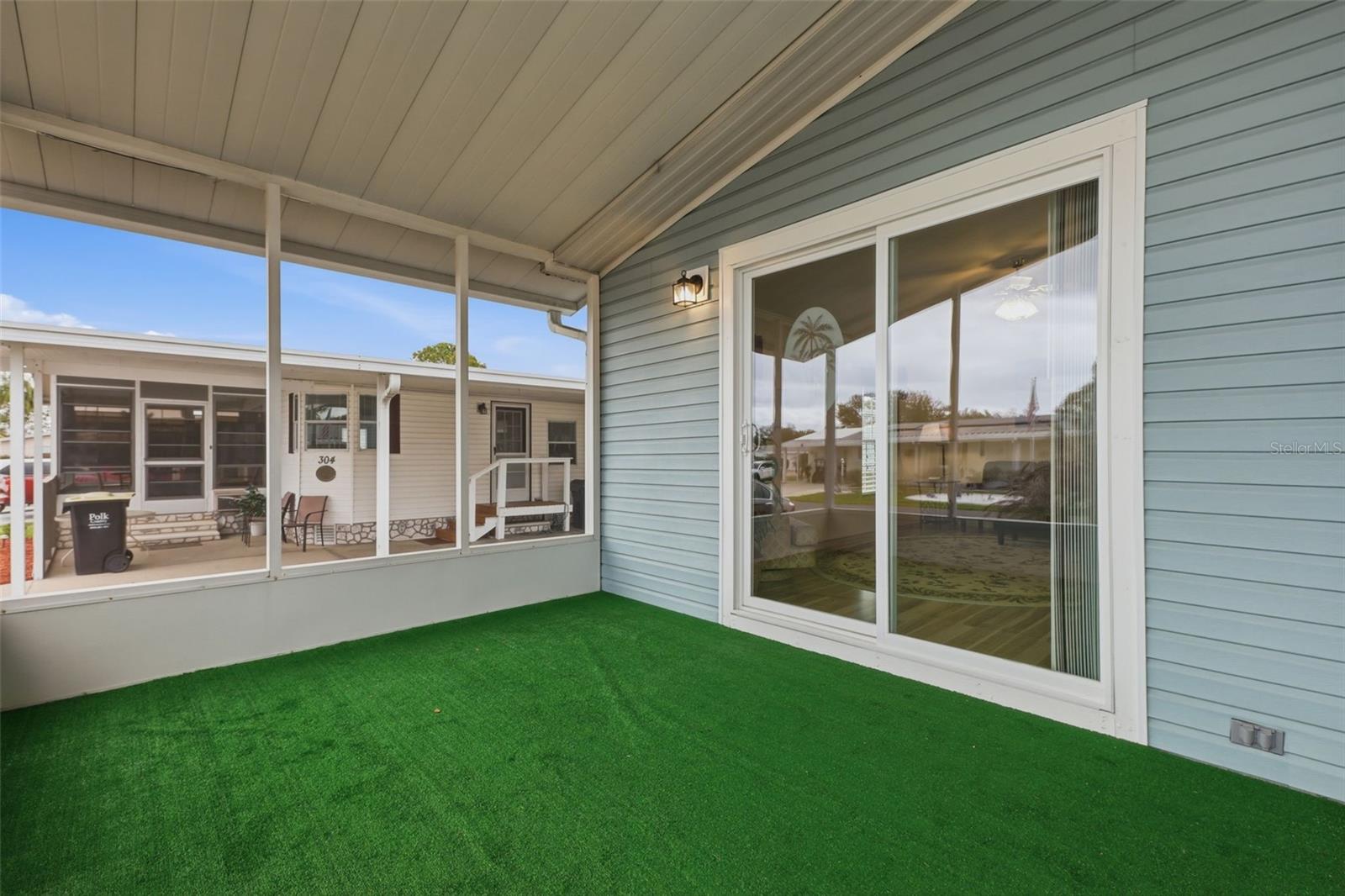 266 DOUGLAS PARK AVE, DAVENPORT, FL, 33897