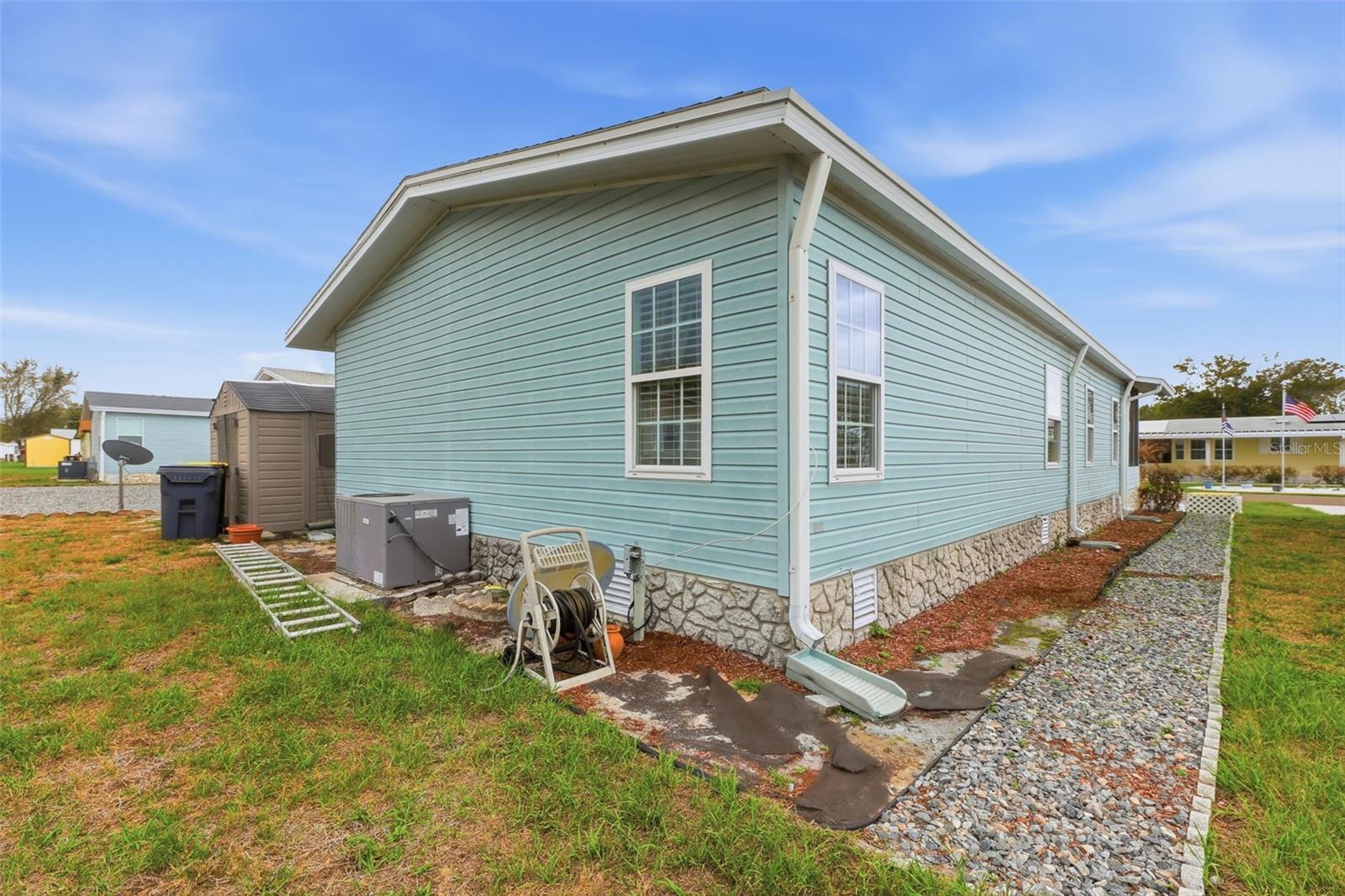 266 DOUGLAS PARK AVE, DAVENPORT, FL, 33897