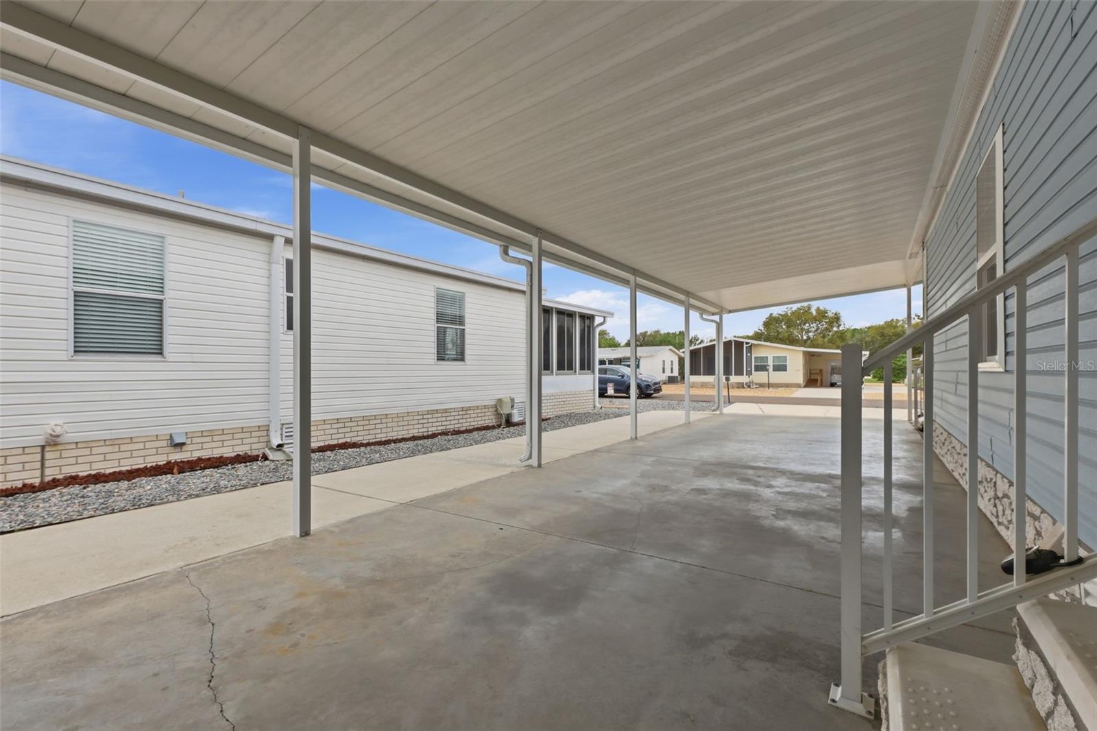 266 DOUGLAS PARK AVE, DAVENPORT, FL, 33897