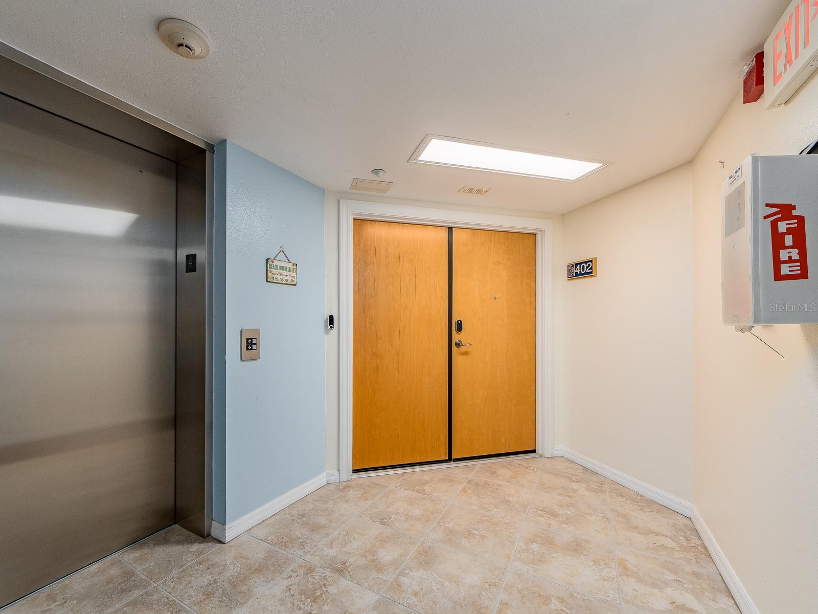 1370 GULF BLVD #402, CLEARWATER, FL, 33767