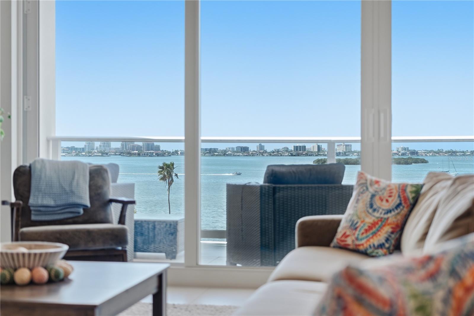 1020 SUNSET POINT RD #505, CLEARWATER, FL, 33755