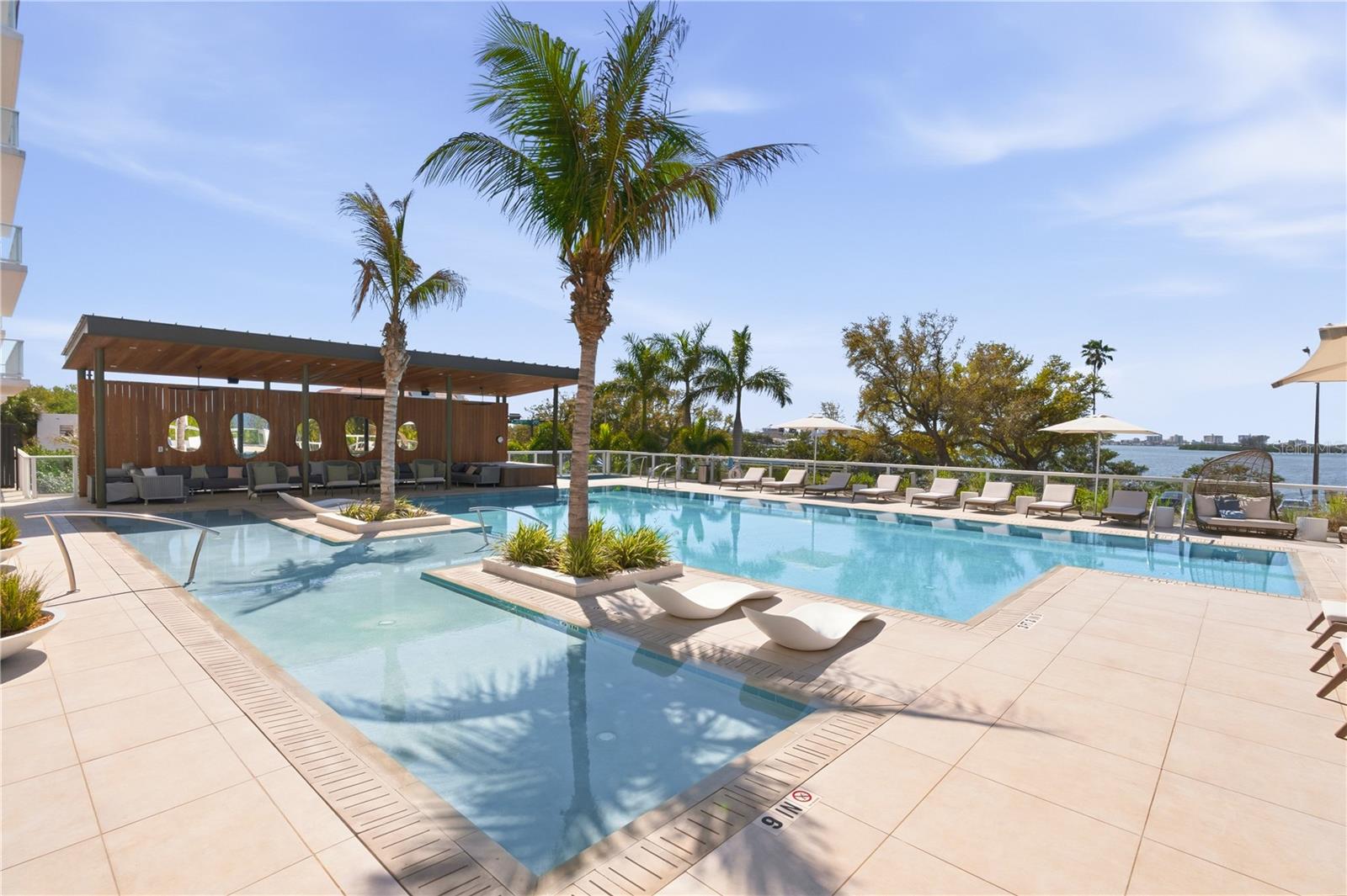 1020 SUNSET POINT RD #505, CLEARWATER, FL, 33755