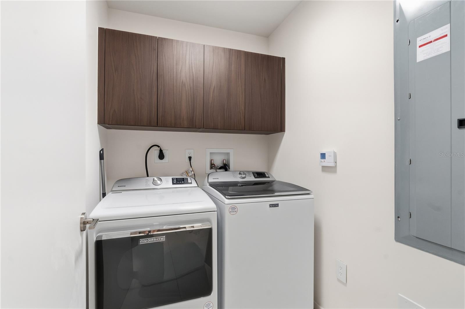 1020 SUNSET POINT RD #505, CLEARWATER, FL, 33755