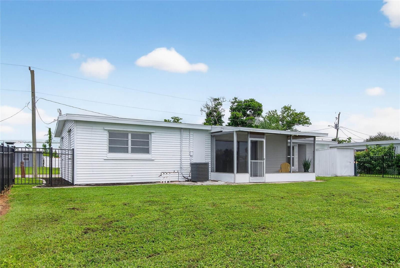 21227 GLADIS AVE, PORT CHARLOTTE, FL, 33952
