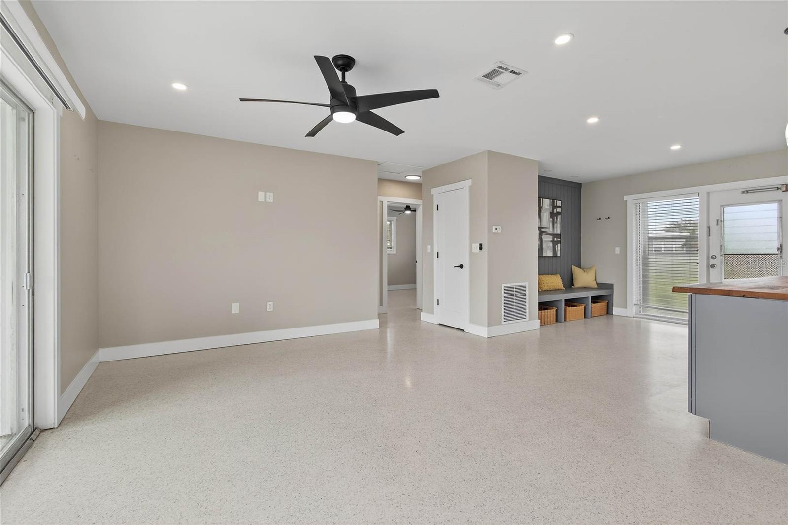 21227 GLADIS AVE, PORT CHARLOTTE, FL, 33952