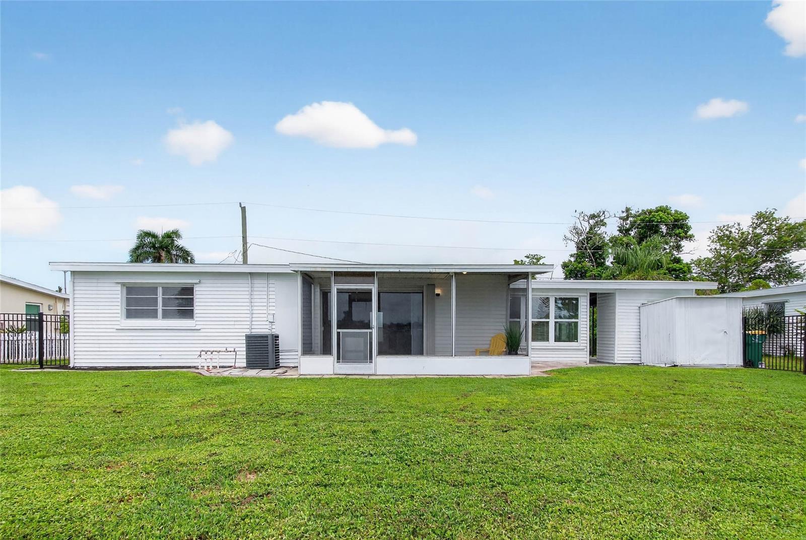 21227 GLADIS AVE, PORT CHARLOTTE, FL, 33952
