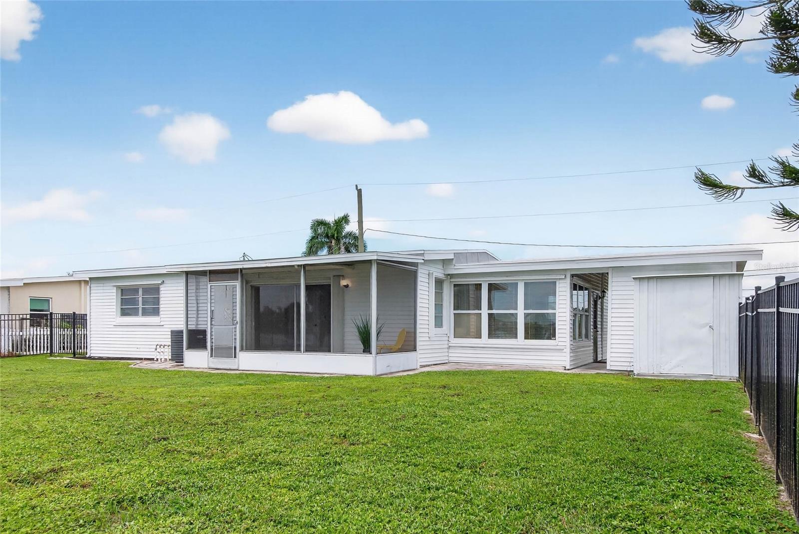 21227 GLADIS AVE, PORT CHARLOTTE, FL, 33952