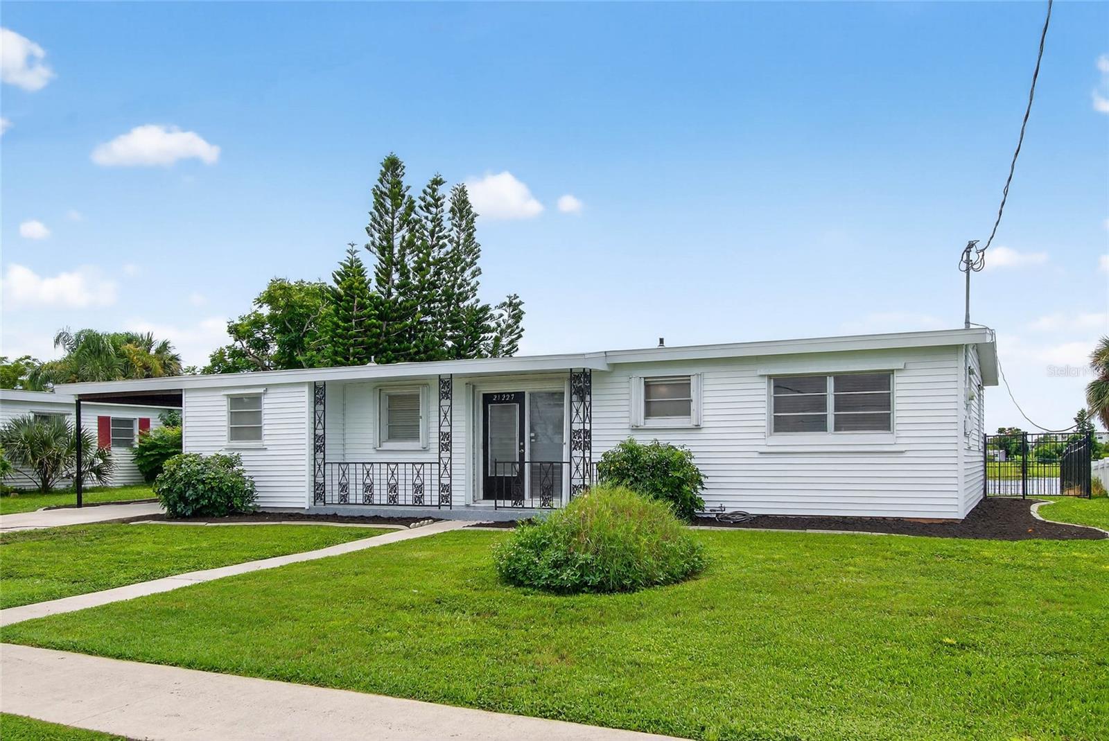 21227 GLADIS AVE, PORT CHARLOTTE, FL, 33952