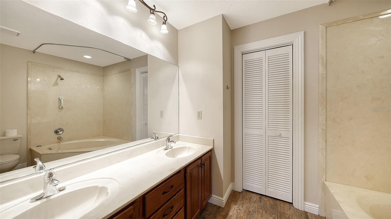 4767 OAK HILL CT #48, SARASOTA, FL, 34232