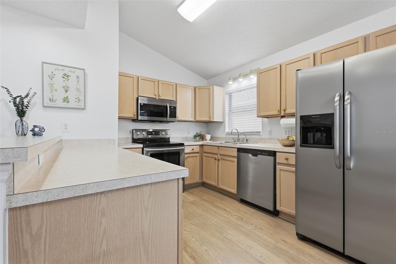 843 CHALLENGER AVE, DAVENPORT, FL, 33897