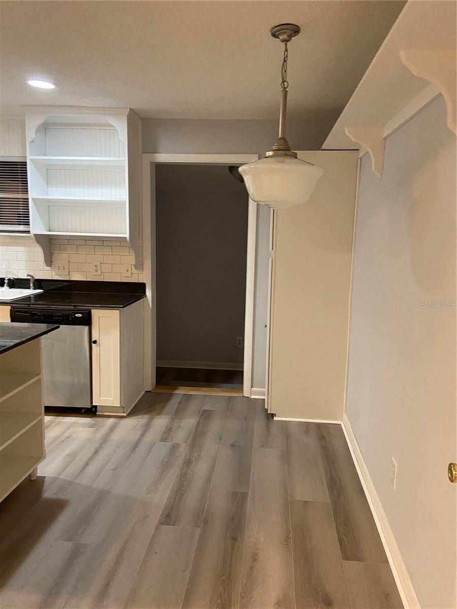 5612 16TH ST, ZEPHYRHILLS, FL, 33542