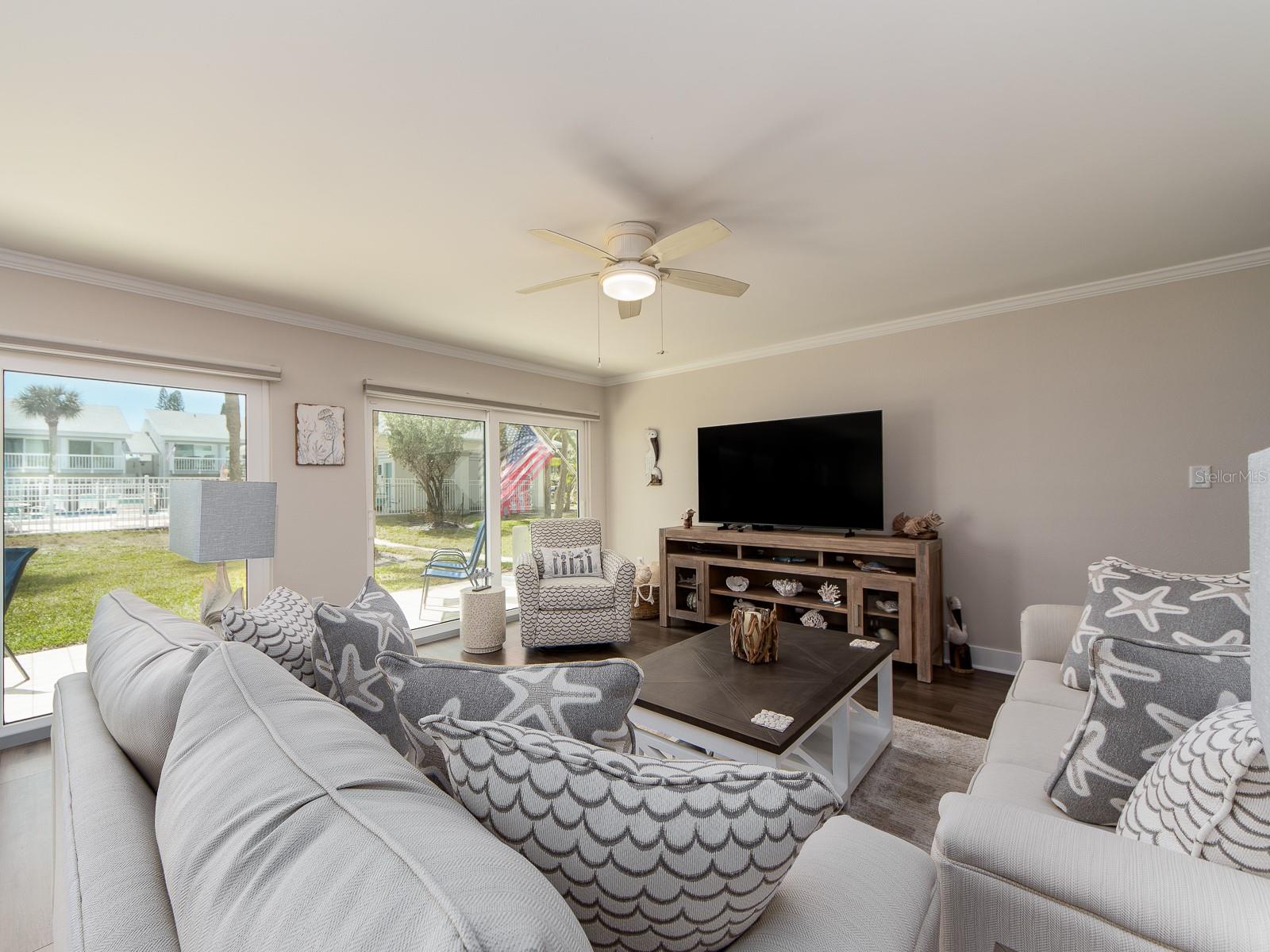 1401 GULF BLVD #117, CLEARWATER BEACH, FL, 33767