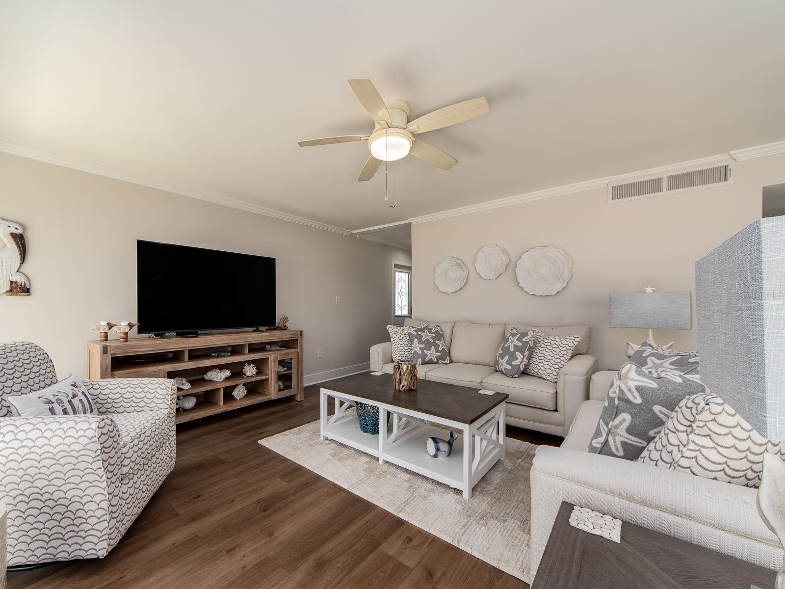 1401 GULF BLVD #117, CLEARWATER BEACH, FL, 33767