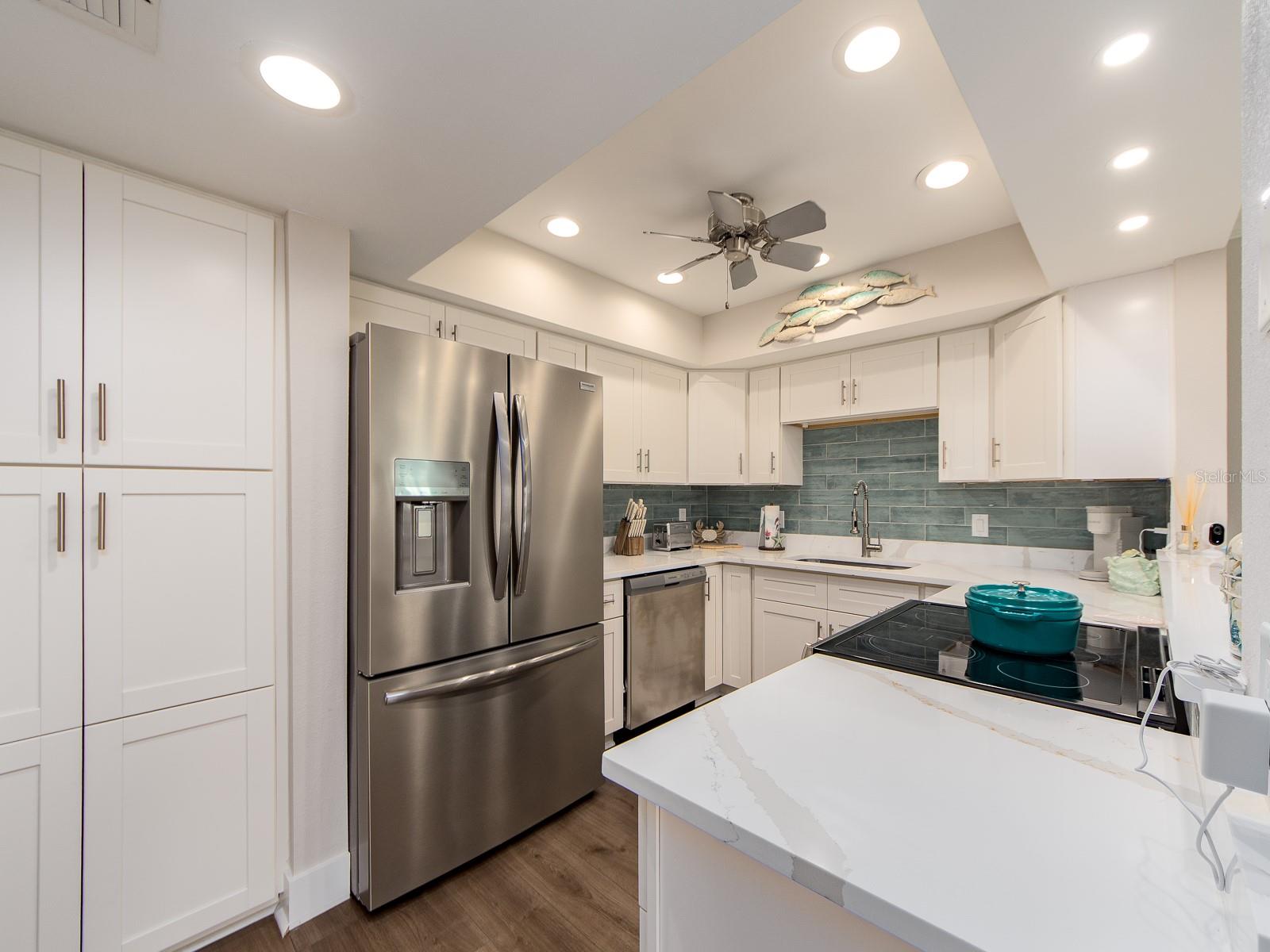 1401 GULF BLVD #117, CLEARWATER BEACH, FL, 33767