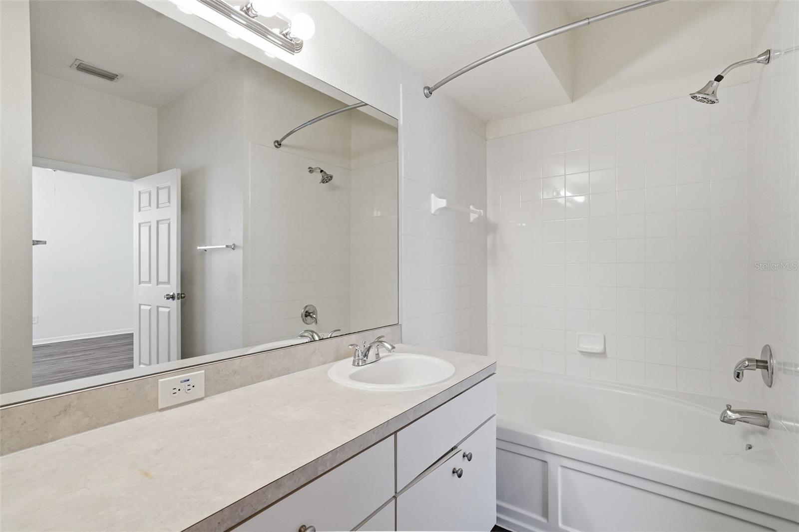 12723 BRAMFIELD DR, RIVERVIEW, FL, 33579