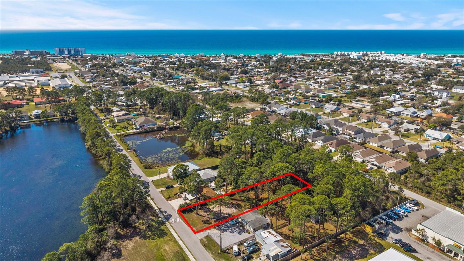 112 BETH ST, PANAMA CITY BEACH, FL, 32407