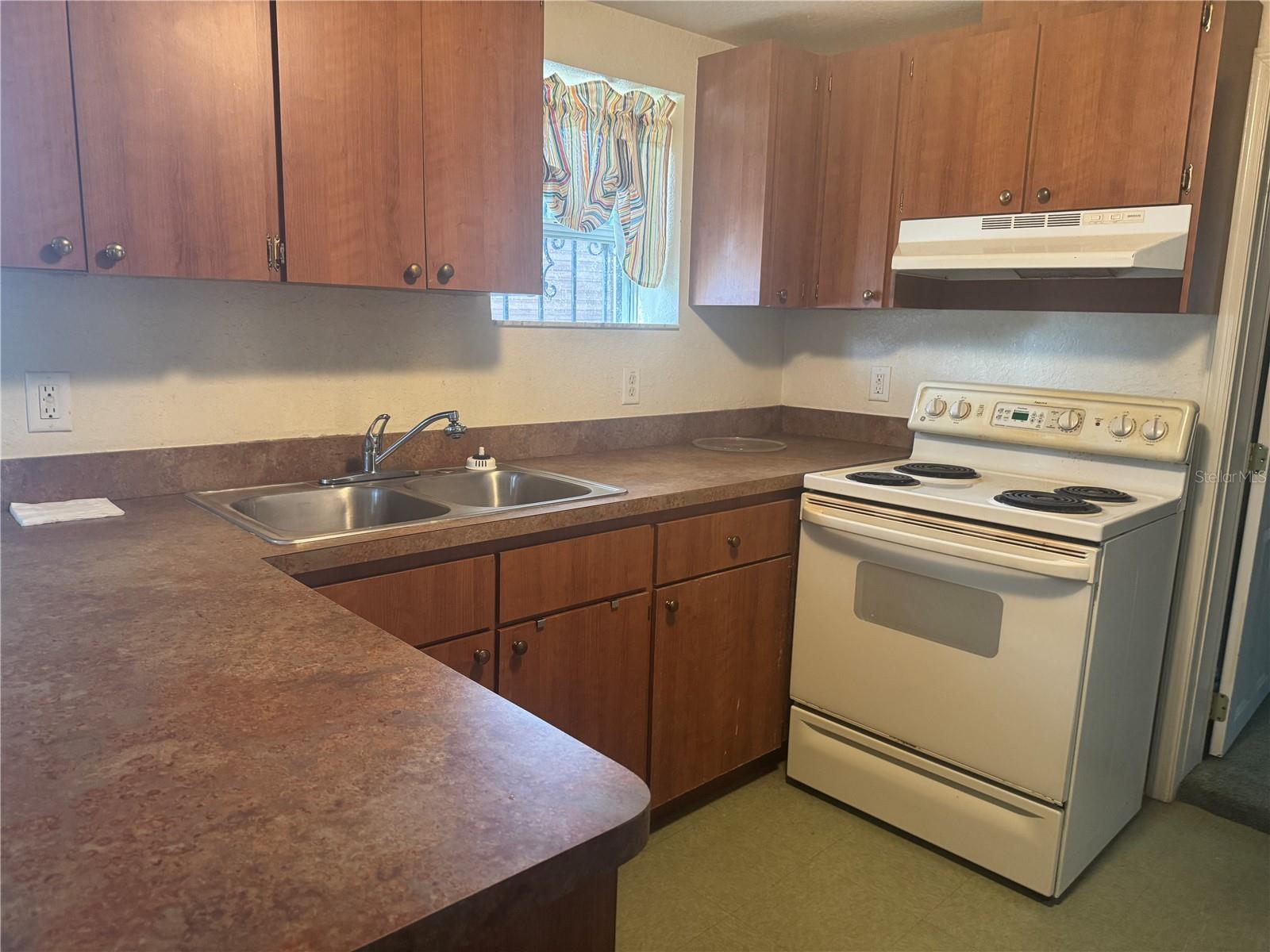 1508 AMOS AVE, LAKELAND, FL, 33805