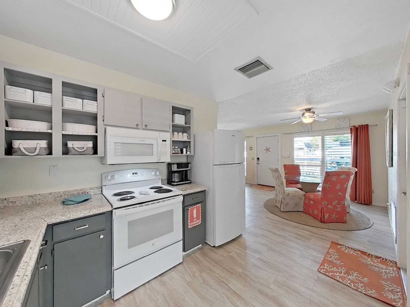 12255 MALLORY DR, LARGO, FL, 33774