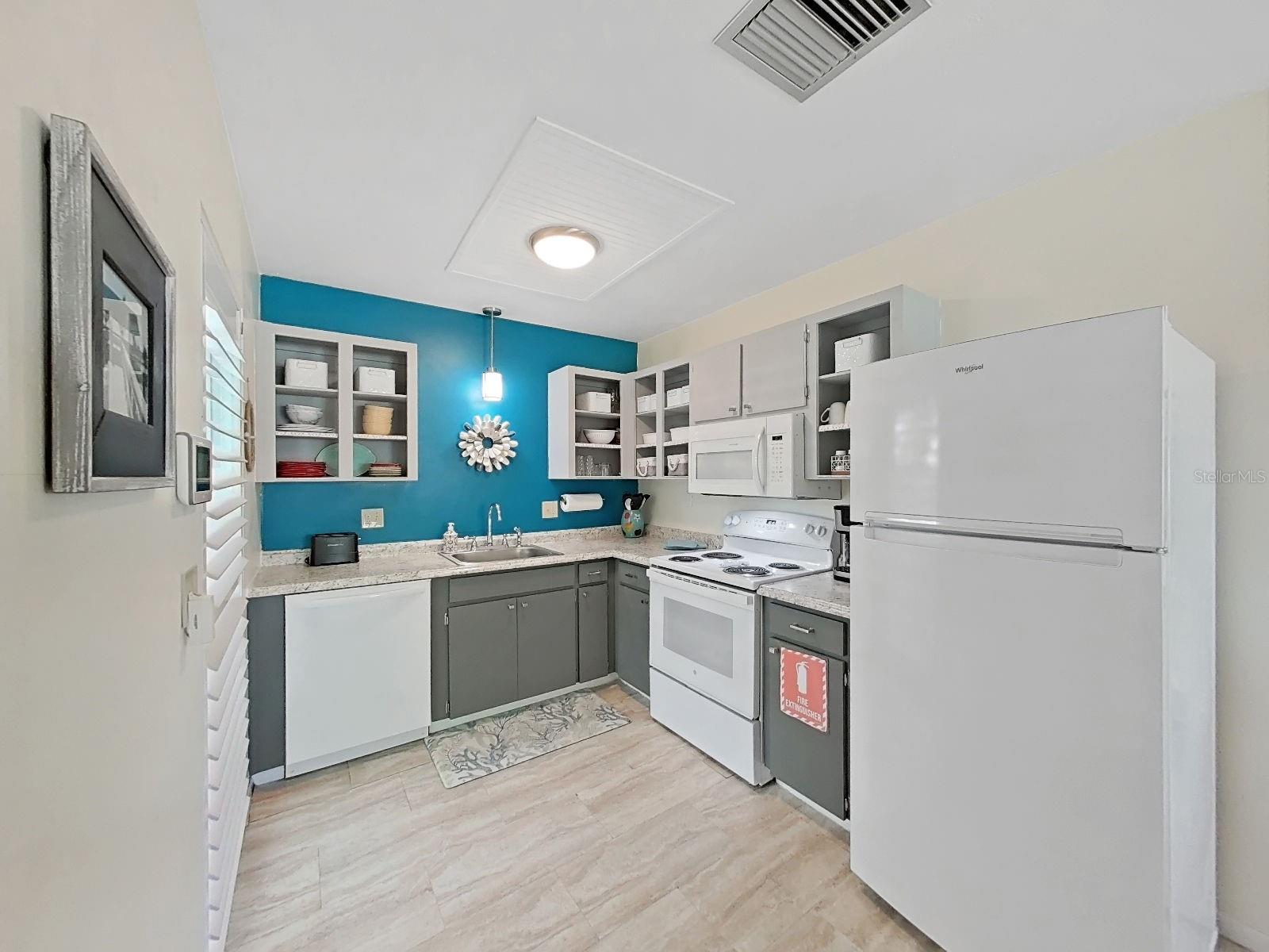 12255 MALLORY DR, LARGO, FL, 33774